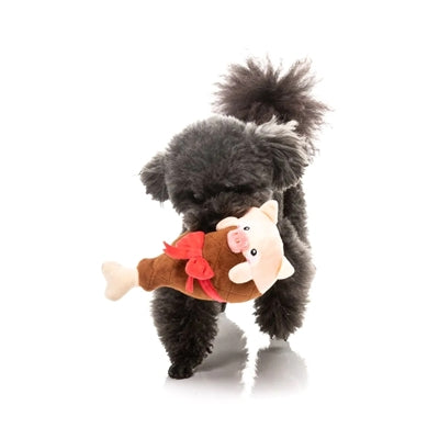 Fuzzyard Ham A Merry Pigmas Bout